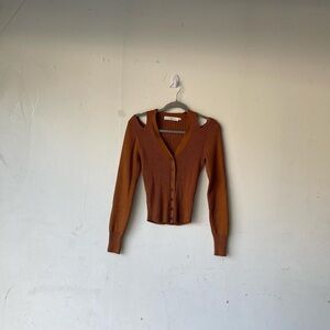 ASTR The Label Brown Cut Out Shoulder Ribbed Knit Long Sleeve Cardigan Top